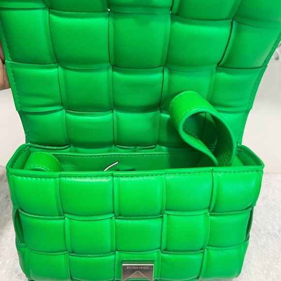 Authentic Bottega Veneta Small Padded Cassette Bag!! - Picture 6 of 14